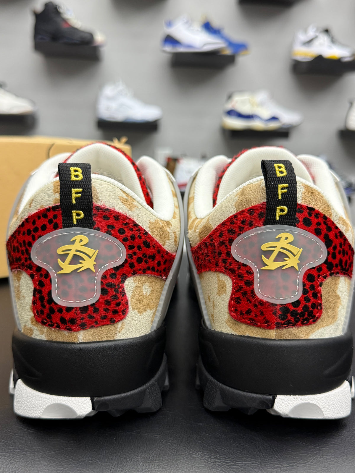 PDF Channel x Sicko Hiking Red