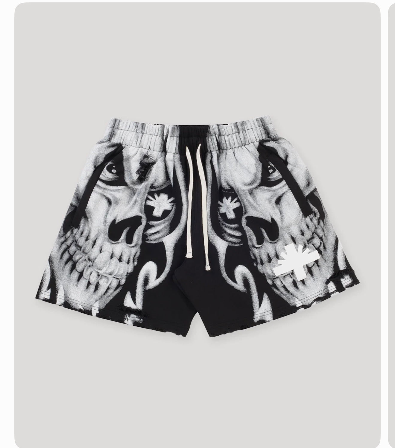 Vertabre Skull Face Shorts Black