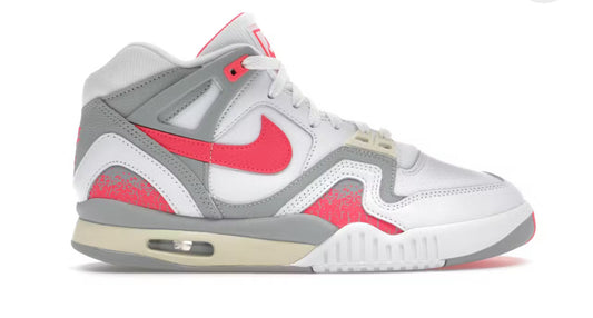 Nike Air Tech Challenge Il
Racer Pink