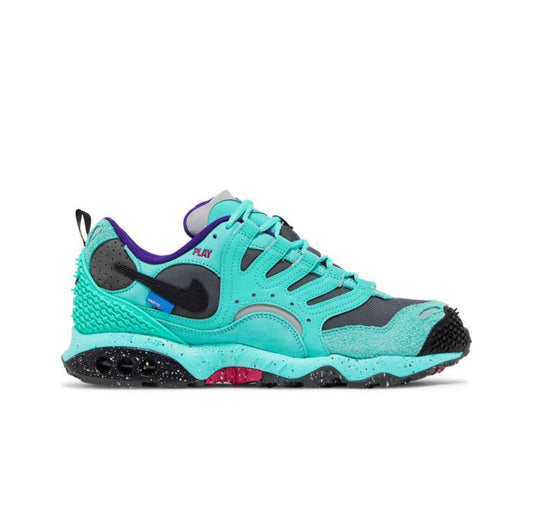 Undefeated x Air Terra Humara
'Light Menta'