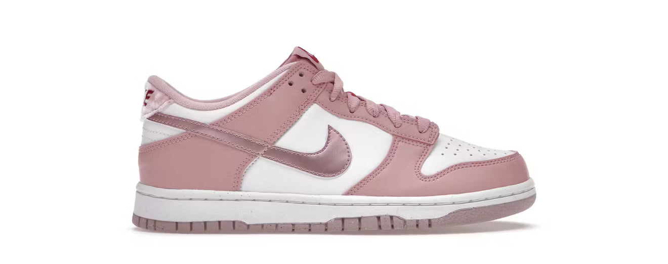 Nike Dunk Low
Pink Velvet