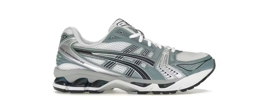 ASICS Gel-Kayano 14
White Fjord Grey
